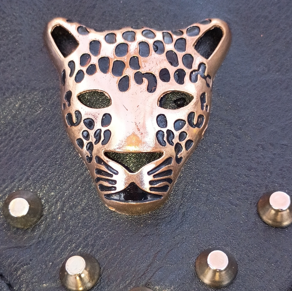 🤘Torrid Black Gold Studded Leopard 🐆 Panther Crossbody Convertible Clutch🖤